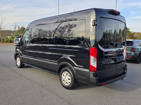 Used 2023 Ford Transit 350 XLT image 6