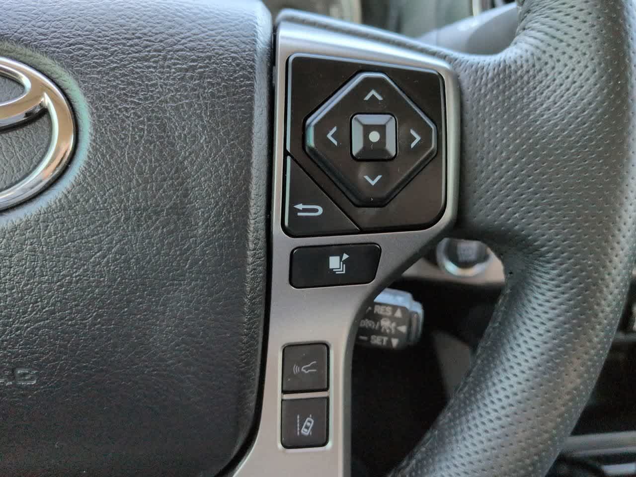 Used 2023 Toyota Tacoma SR5 RWD image 23