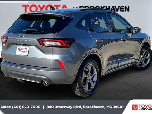 Used 2024 Ford Escape ST-Line image 11