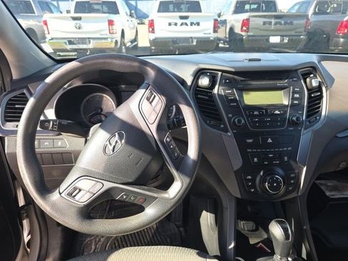Used 2014 Hyundai Santa Fe Sport image 6