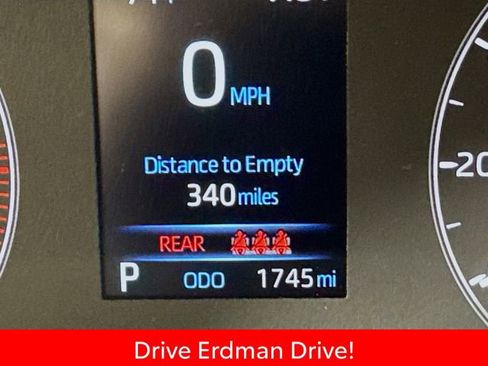 Certified 2025 Toyota Corolla LE FWD image 32