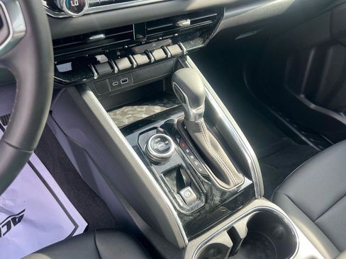 New 2026 GMC Canyon Elevation w/ Convenience Package image 15