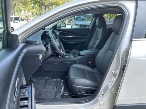 Used 2024 MAZDA CX-30 AWD 2.5 S w/ Preferred Package image 2