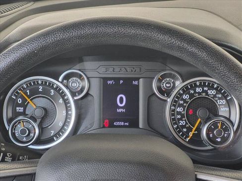 Used 2022 RAM 1500 Tradesman AWD/4WD image 11