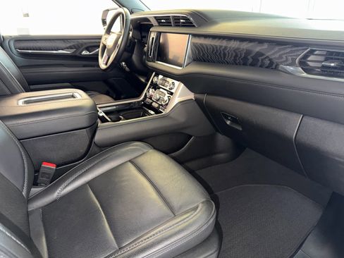 Used 2024 GMC Yukon Denali image 27