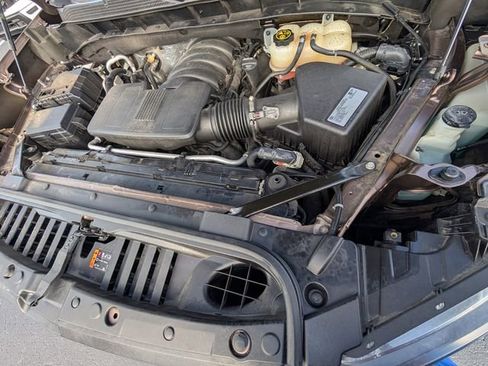 Used 2019 Chevrolet Silverado 1500 High Country image 22