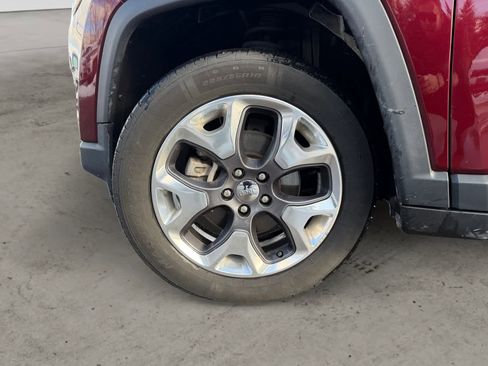 Used 2020 Jeep Compass Limited image 9