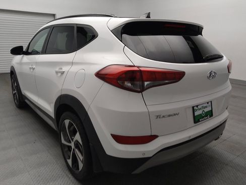Used 2018 Hyundai Tucson Value FWD image 5