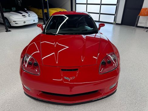Used 2007 Chevrolet Corvette Z06 w/ Preferred Equipment Group RWD image 22
