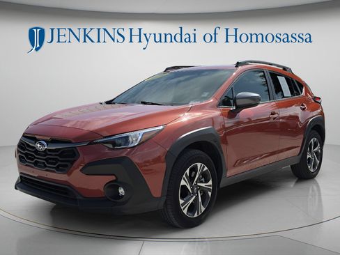 Used 2024 Subaru Crosstrek 2.0i Premium AWD/4WD image 11