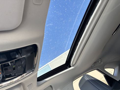 Used 2025 Lexus NX 350 AWD w/ Cold Area Package image 28