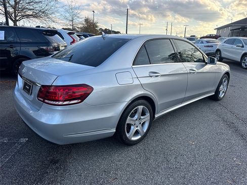 Used 2014 Mercedes-Benz E 350 Sedan image 7