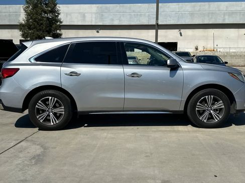 Used 2017 Acura MDX FWD image 9