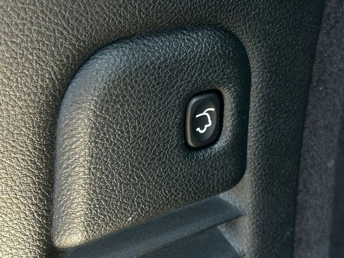 Used 2022 Dodge Durango R/T w/ Blacktop Package image 60