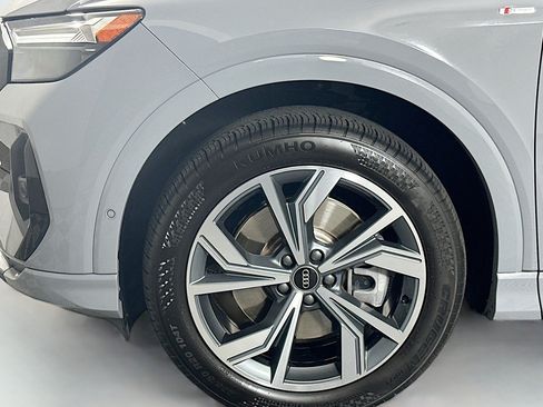 Used 2023 Audi Q4 e-tron Premium Plus w/ Premium Plus AWD/4WD image 12
