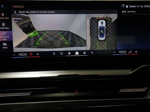 Used 2025 BMW 530i xDrive image 11