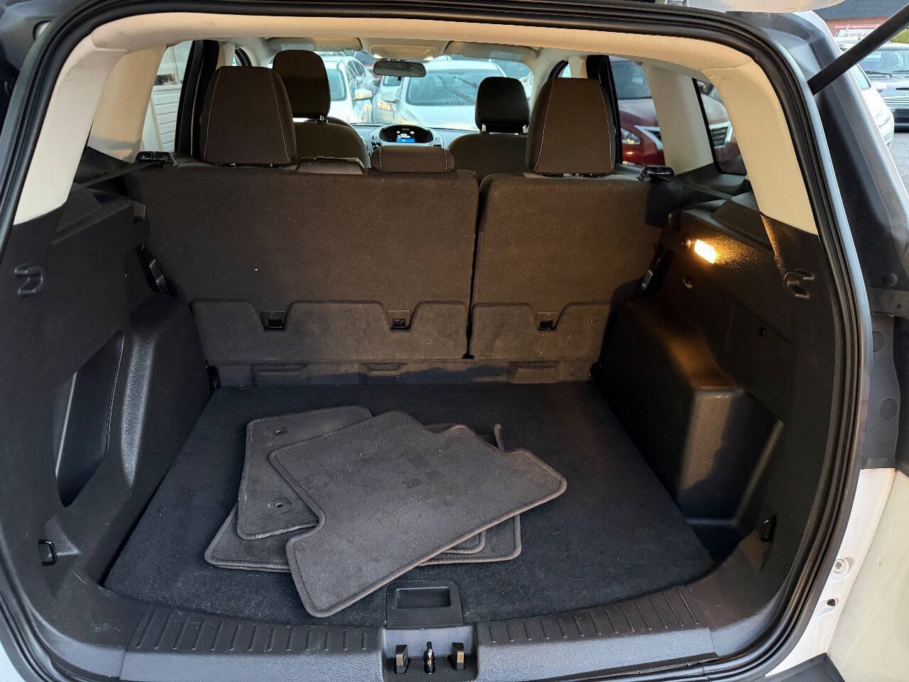 Used 2018 Ford Escape SE AWD/4WD image 10