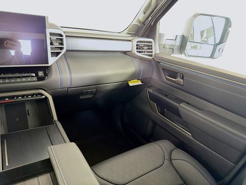 New 2026 Toyota Tundra Platinum AWD/4WD image 20