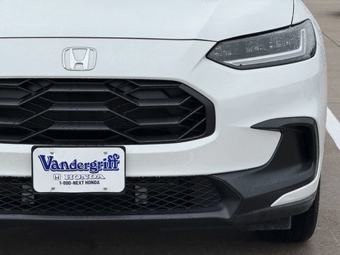 Certified 2024 Honda HR-V Sport image 9