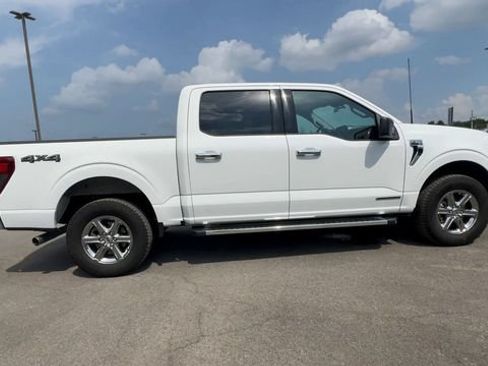 Used 2025 Ford F150 XLT w/ Equipment Group 301A Standard AWD/4WD image 9