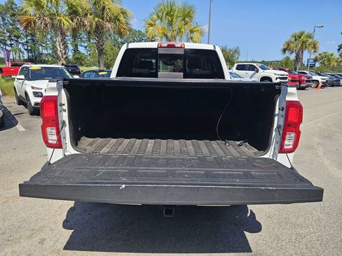 Used 2018 Chevrolet Silverado 1500 LTZ Z71 w/ LTZ Plus Package AWD/4WD image 13