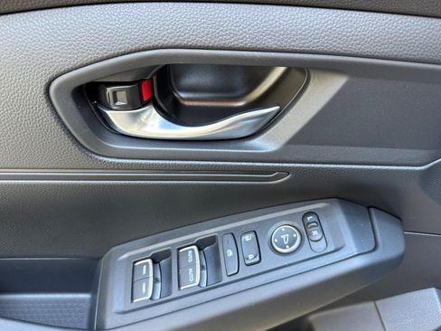 Used 2024 Honda Accord LX image 8