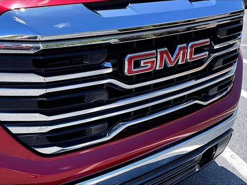 Used 2023 GMC Sierra 1500 SLT w/ SLT Premium Package RWD image 29