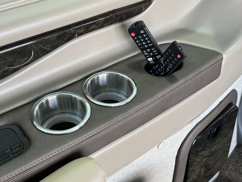 New 2025 Ford Transit 150 Low Roof AWD image 38