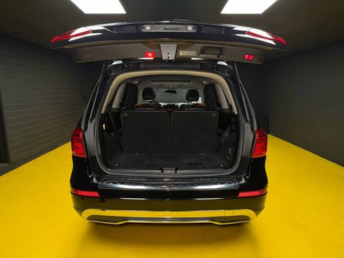 Used 2014 Mercedes-Benz GL 450 GL 450 4MATIC Sport Utility 4D image 13