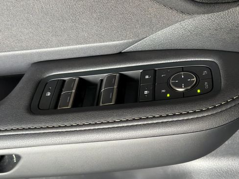 Certified 2025 Lexus TX 500h AWD w/ Technology Package image 13