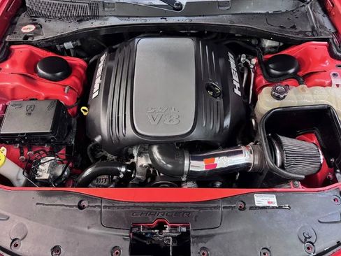 Used 2016 Dodge Charger R/T image 12