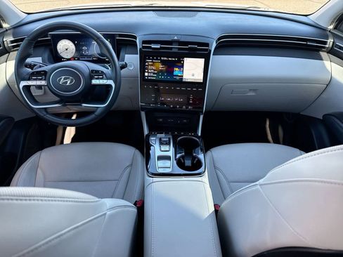 Used 2023 Hyundai Tucson Limited image 15
