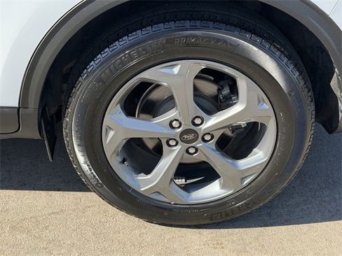 Used 2025 Ford Escape ST-Line image 8