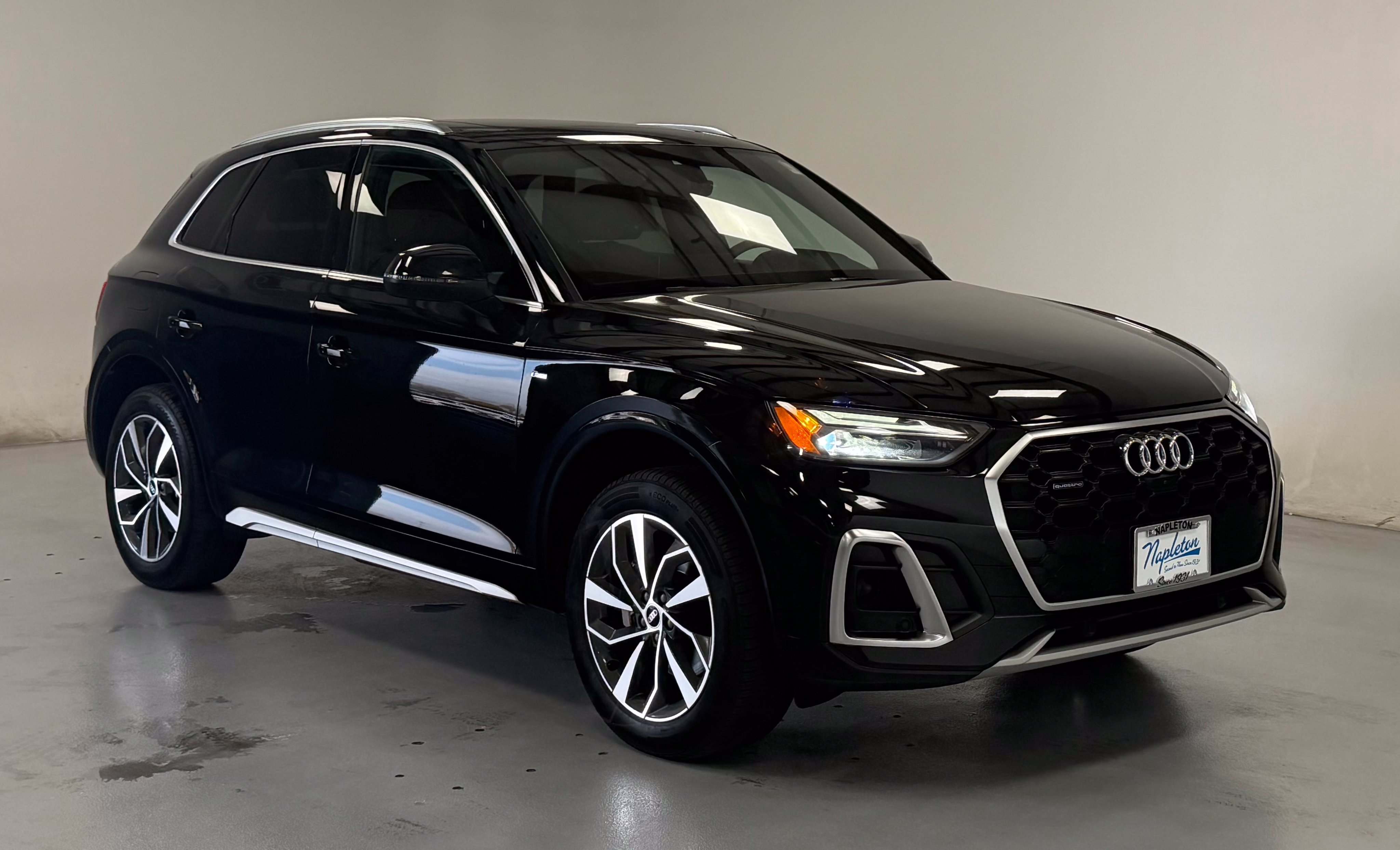 Used 2023 Audi Q5 2.0T Premium Plus w/ Premium Plus Package AWD/4WD image 6