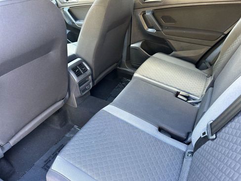 Used 2019 Volkswagen Tiguan S w/ Driver Assistance Package AWD/4WD image 11