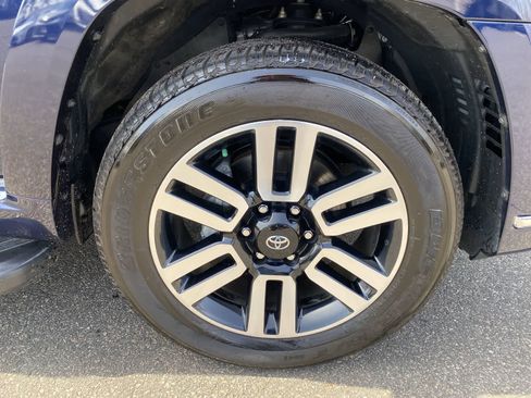 Used 2023 Toyota 4Runner Limited image 14