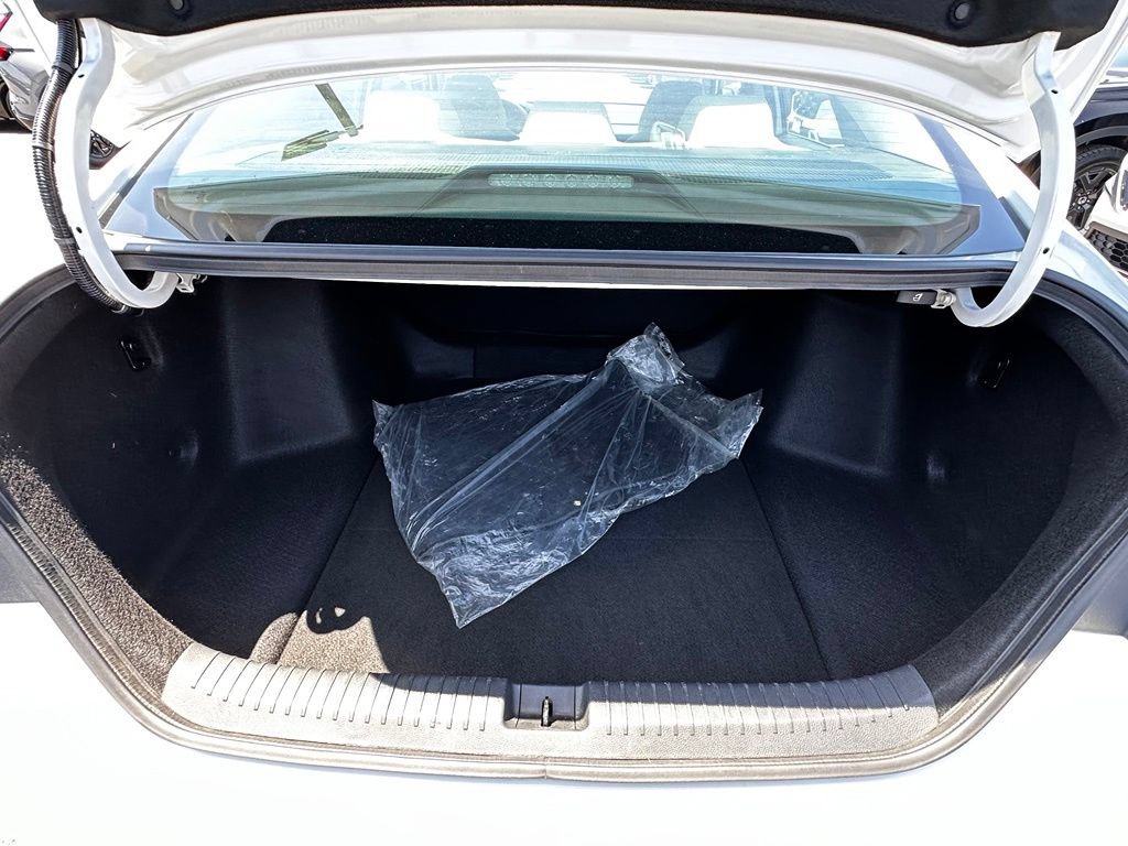 Used 2024 Honda Accord LX image 9