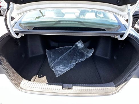 Used 2024 Honda Accord LX image 9