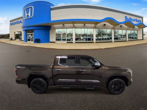 Used 2023 Toyota Tundra 1794 Edition image 9