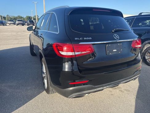 Used 2019 Mercedes-Benz GLC 300 w/ AMG Line image 6