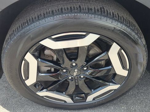 Used 2024 Kia Telluride S w/ S Sunroof Package AWD/4WD image 11
