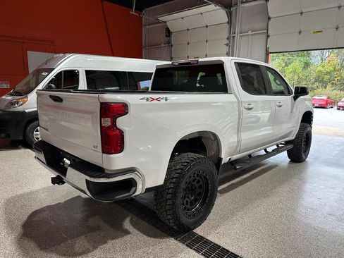Used 2019 Chevrolet Silverado 1500 LT w/ Trailering Package AWD/4WD image 5