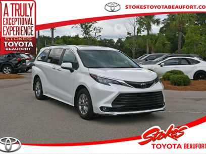 Certified 2026 Toyota Sienna XLE