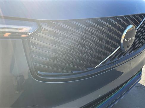 New 2026 Volvo XC90 B6 Ultra w/ Protection Package Premier image 34