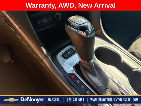 Used 2021 Chevrolet Equinox LT AWD/4WD image 20