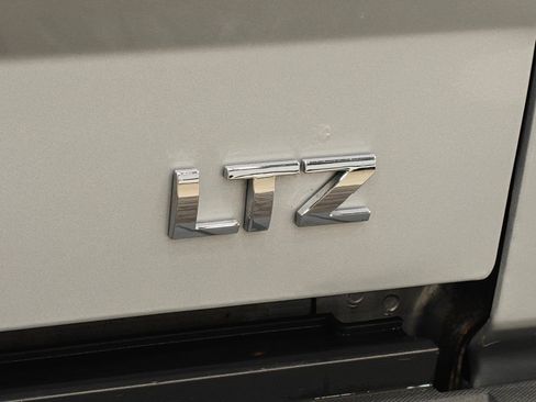 Used 2018 Chevrolet Silverado 1500 LTZ w/ Sport Package image 53