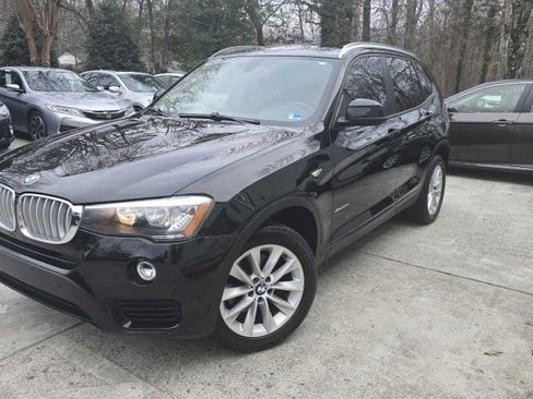 Used 2017 BMW X3 xDrive28i image 1