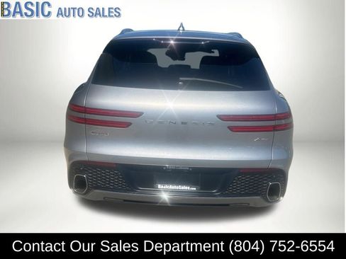 Used 2025 Genesis GV70 2.5T image 5