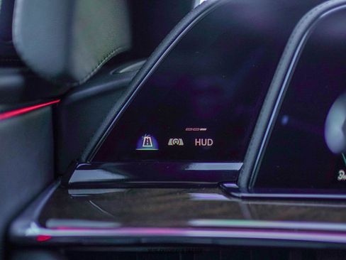 Used 2023 Cadillac Escalade ESV Sport Platinum image 23