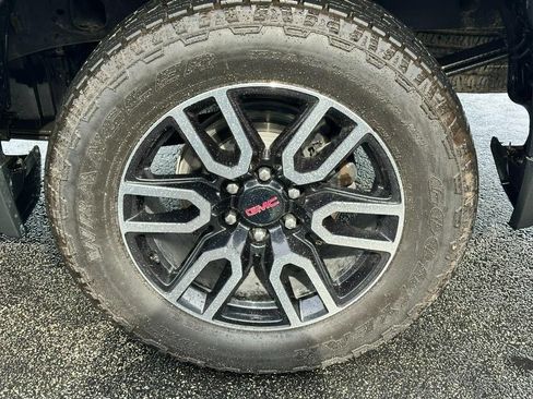 Used 2024 GMC Sierra 1500 Elevation AWD/4WD image 7